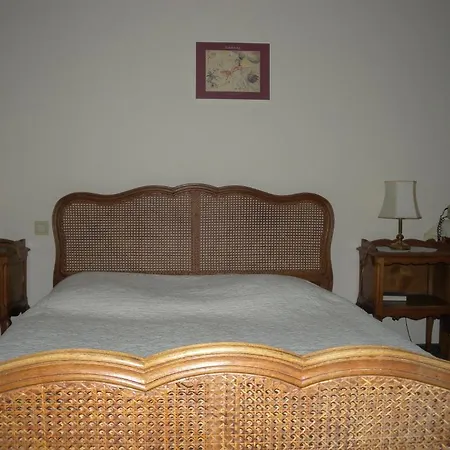 Du Chateau Hotel 3*