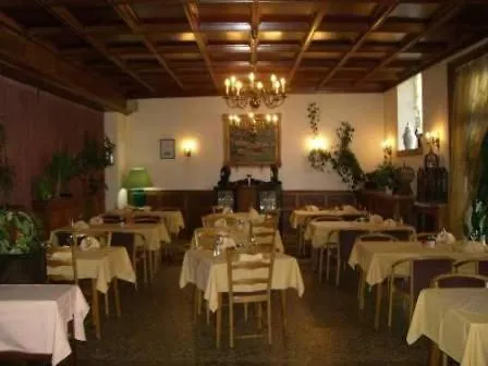 Du Chateau Hotel Fels