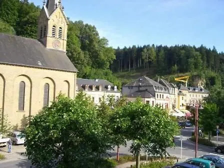 Du Chateau 3* Fels
